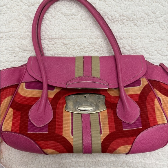 VINTAGE PRADA - Picture 2 of 8